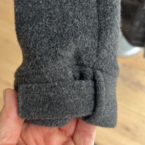 EUC Burton jacket - Picture 12 of 17